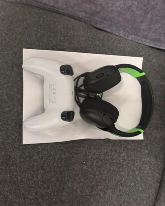 Cuffie ed joystick ps5