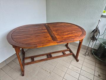 Tavolo da giardino