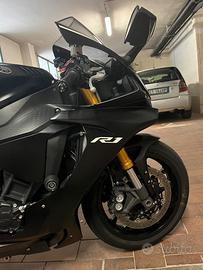 Yamaha yzf r1 2019