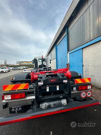 Renault D Wide 320 scarrabbile mec