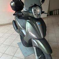 scooter Beverly 300e