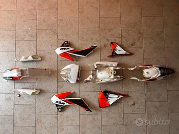 Kit COMPLETO di PLASTICHE e GRAFICHE  KTM EXC 2014