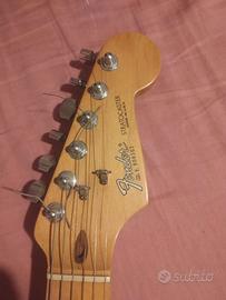 Chitarra elettrica Fender Stratocaster