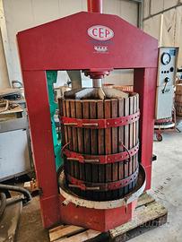 Pressa verticale CEP