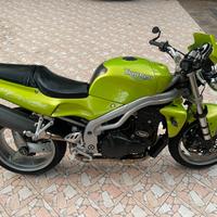 moto triumph speed triple 955i - 99
