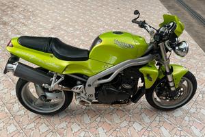 moto triumph speed triple 955i - 99