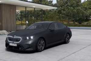BMW M5 4.4 727cv auto