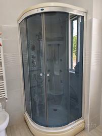 doccia idromassaggio 