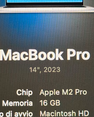 Macbook pro 14” m2 pro 512gb 16gb