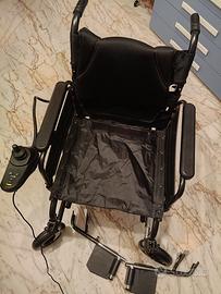 Sedia a rotelle elettrica