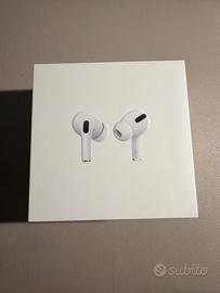 Apple AirPods Pro (Prima Generazione)