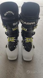 Scarponi da sci alpinismo