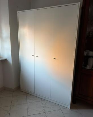 Armadio IKEA bianco 3 ante