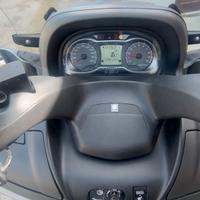 SUZUKI BURGMAN 650 EXECUTIVE ABS