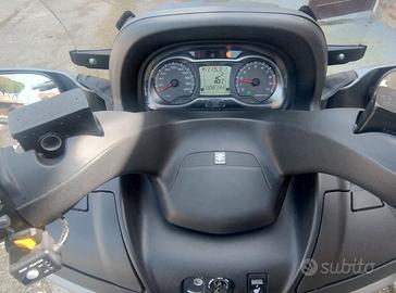 SUZUKI BURGMAN 650 EXECUTIVE ABS