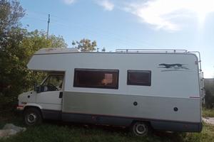 CAMPER LAIKA 590