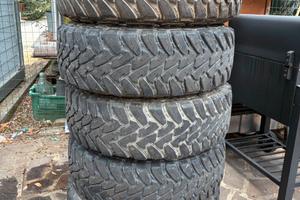 Pneumatici M/T