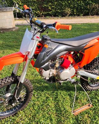 Pit Bike 125 4T replica KTM (2018)
