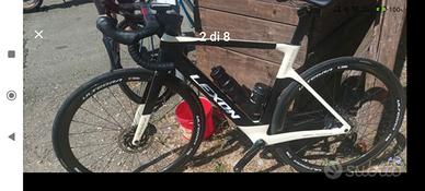 bicicletta da corsa Lexon full carbon taglia M 54
