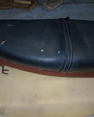 sella con gonnellino vespa hp