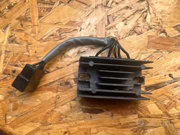 Regolatore tensione SUZUKI Epicuro 125 150