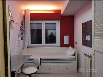 Stanza singola ragazze lavoratrici o studentesse