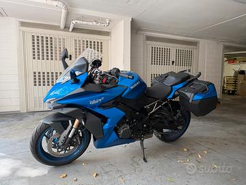 Suzuki GSX- S 1000 GT