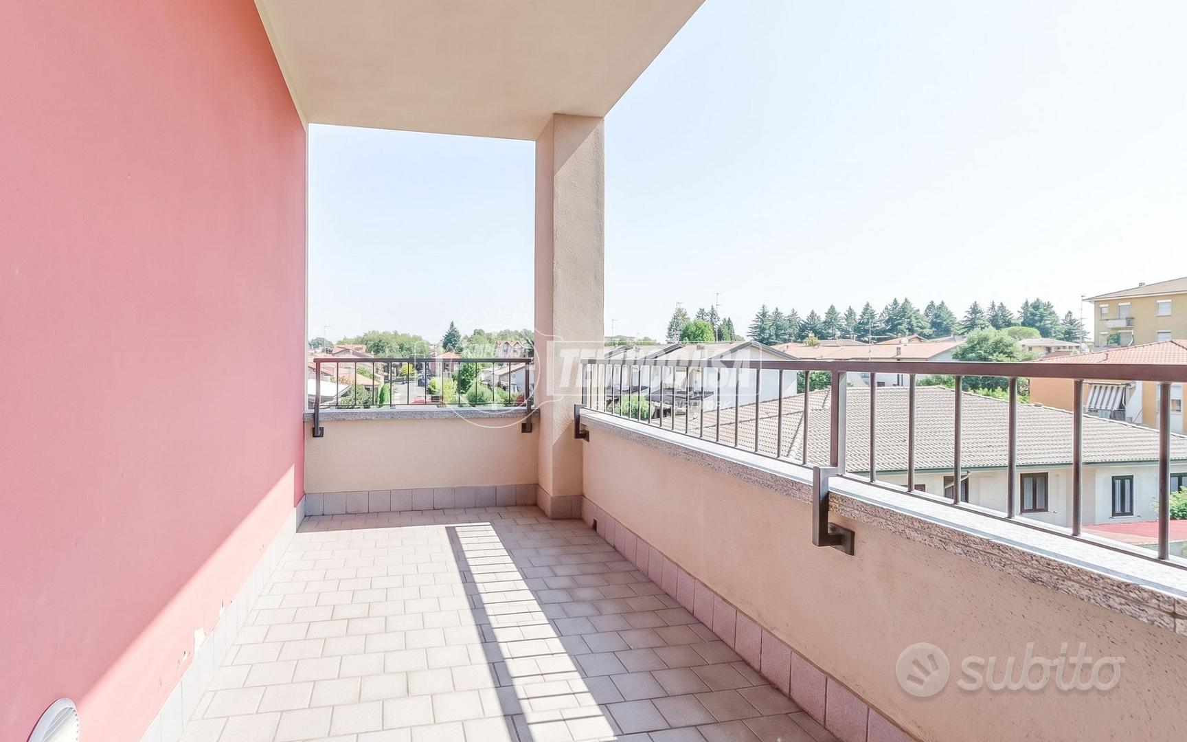 Apartment in Cardano al Campo, Cuoricino - Altro