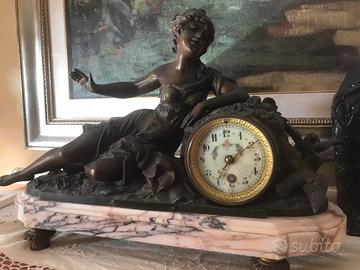 Orologio  da tavolo antico