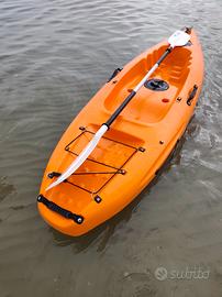 kayak con pagaia ..