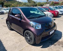 Toyota IQ