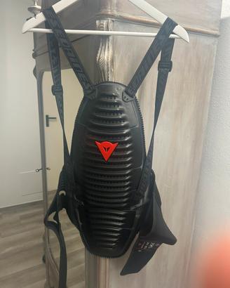 Paraschiena Dainese con bretelle