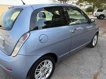 Lancia Ypsilon 2007
