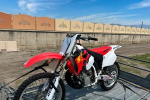 Honda cr 250 r