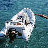 Gommone con skipper gita giornaliera