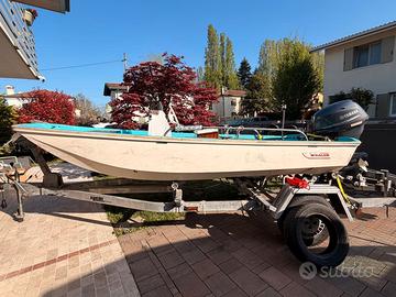 Boston Whaler 13 con Yamaha 25cv 4t