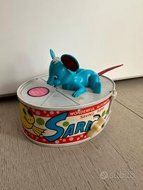 Salvadanaio vintage scatola sardine