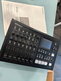 Roland VR-4HD (mixer audio-video digitale HD)