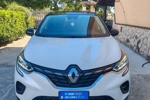 Renault Captur modello Techno 1.0 100cv GPL 