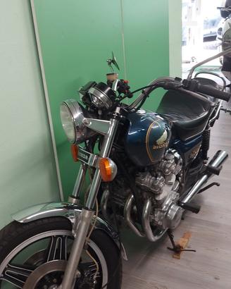HONDA CB 750 CUSTOM