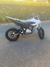 Yamaha WR 125 X