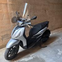 Piaggio Beverly 400 S