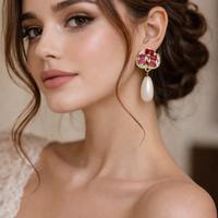 Orecchini clip con perla raffinati e luminosi