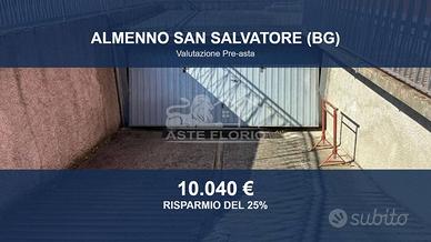 Immobile in asta di 32 m² a Almenno San Salvatore