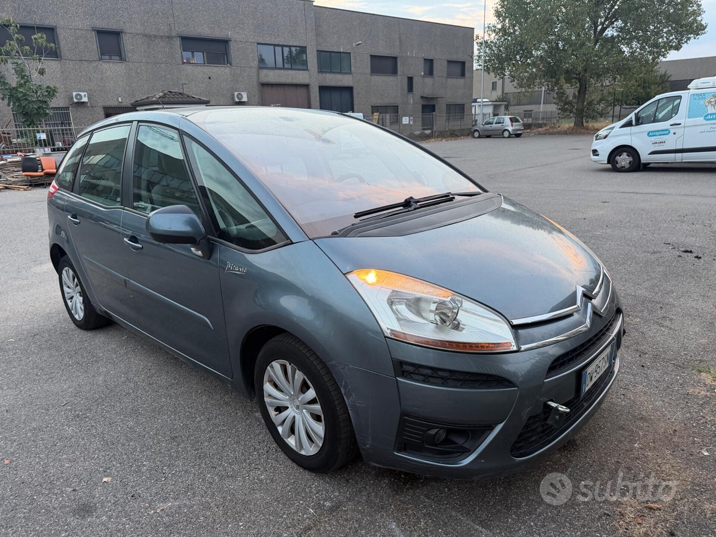 Citroen C4 2009 photo 5