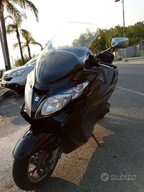 Suzuki Burgman AN 400