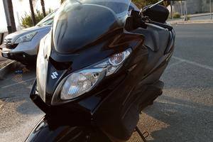 Suzuki Burgman AN 400