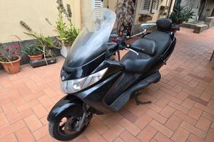 Burgman 400 col. nero anno 2005