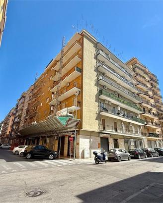 Ampio Appartamento Via Lucania