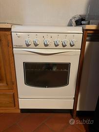 Cucina a gas Bompani